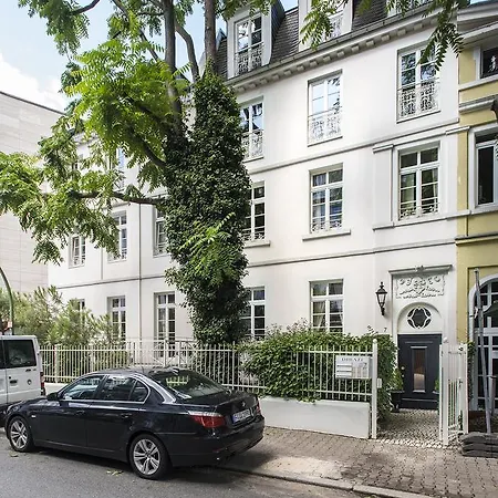 Dirazi & Gmbh Francoforte sul Meno