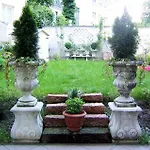 Dirazi & Gmbh