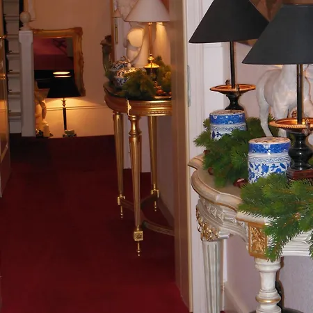 Dirazi & Gmbh Lejlighedshotel Frankfurt am Main