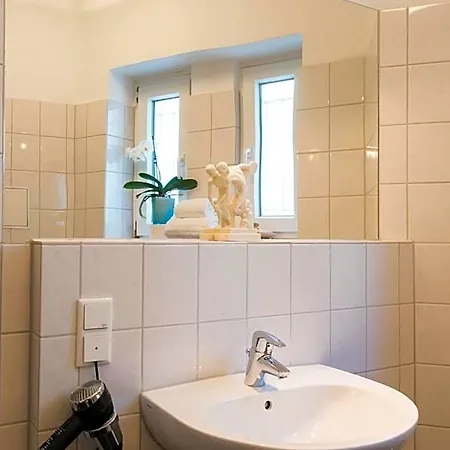 Dirazi & Gmbh Aparthotel Francoforte sul Meno