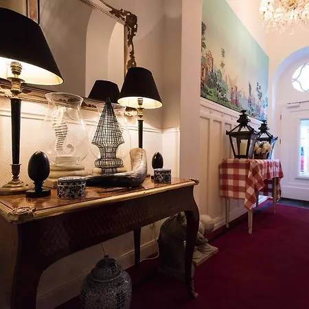 Lejlighedshotel Dirazi & Gmbh 4*