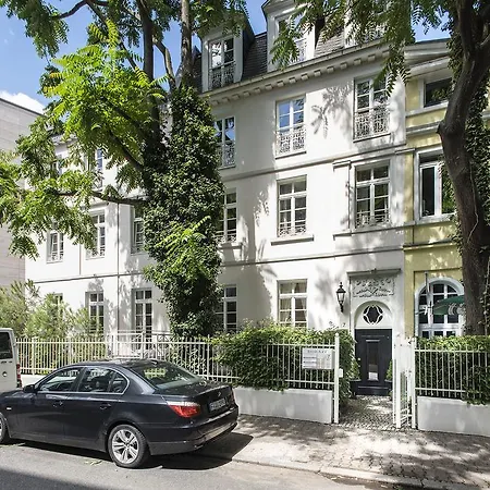 Lejlighedshotel Dirazi & Gmbh Frankfurt am Main