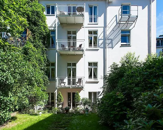 Hotel apartamentowy Dirazi & Gmbh