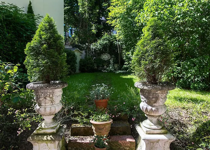 Hotel apartamentowy Dirazi & Gmbh Frankfurt nad Menem