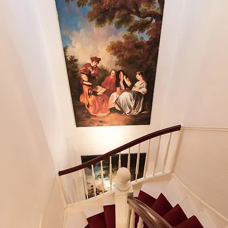 Dirazi & Gmbh 4* Φραγκφούρτη